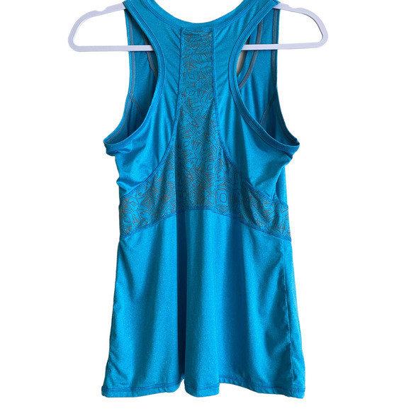 Athleta Aqua Blue Racerback Tank Top-Size‎ Small Women-EUC - Picture 2 of 6